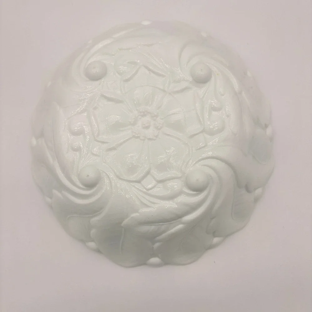 N/A vintage white